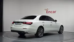 2023 Mercedes-Benz E-Class E300e 4MATIC Exclusive — фото 2