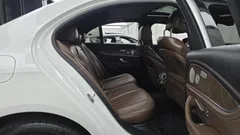 2023 Mercedes-Benz E-Class E300e 4MATIC Exclusive — фото 11