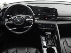 2023 Hyundai Avante Smart — фото 13