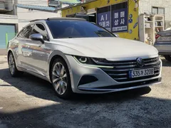 2023 Volkswagen Arteon 2.0 TDI Prestige — фото 3