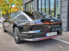 2023 Hyundai Grandeur Exclusive — фото 2