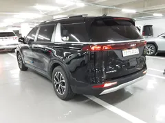 2023 Kia Carnival Diesel 9-Seater Prestige, чёрный — фото 4