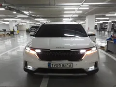 2023 Kia Carnival Diesel 9-Seater Prestige — фото 15