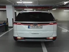 2023 Kia Carnival Diesel 9-Seater Prestige — фото 16
