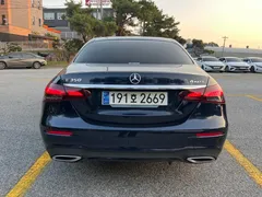 2023 Mercedes-Benz E-Class E350 4MATIC AMG Line — фото 4