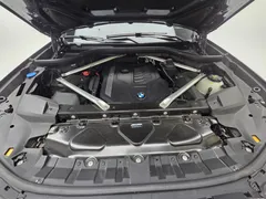 2022 BMW X7 xDrive 40i Design Pure Excellence 6-Seater — фото 6