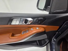 2022 BMW X7 xDrive 40i Design Pure Excellence 6-Seater — фото 17