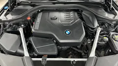 2022 BMW 5-Series 530i xDrive Luxury — фото 6