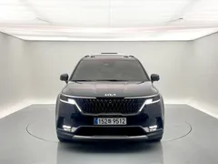 2023 Kia Carnival Diesel 9-Seater Signature — фото 2