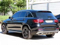 2022 Mercedes-Benz GLC-Class GLC300 4MATIC — фото 3