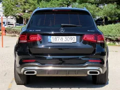 2022 Mercedes-Benz GLC-Class GLC300 4MATIC — фото 4