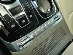 2023 Kia Carnival Gasoline 4-Seater Hi-Limousine — фото 20