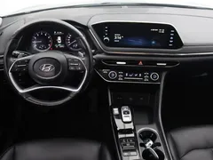 2023 Hyundai Sonata 2.0 — фото 14