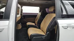 2023 Kia Carnival Gasoline 9-Seater Prestige — фото 16