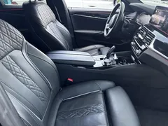 2023 BMW 5-Series 530e M Sport — фото 2