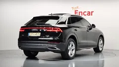 2022 Audi Q8 45 TDI Quattro — фото 2