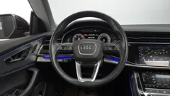 2022 Audi Q8 45 TDI Quattro — фото 16
