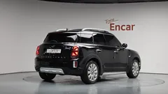 2022 Mini Countryman ALL4 Classic Plus — фото 2