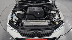 2023 BMW 3-Series 320i M Sport — фото 6