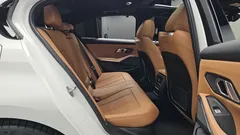 2023 BMW 3-Series 320i M Sport — фото 11