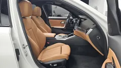 2023 BMW 3-Series 320i M Sport — фото 12