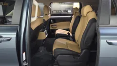 2022 Kia Carnival Diesel 9-Seater Prestige — фото 16
