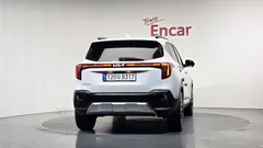 2024 Kia Seltos Gasoline 1.6 Turbo 2WD, белый — фото 4