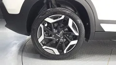 2024 Kia Seltos Gasoline 1.6 Turbo 2WD, белый — фото 5