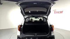 2024 Kia Seltos Gasoline 1.6 Turbo 2WD, белый — фото 18