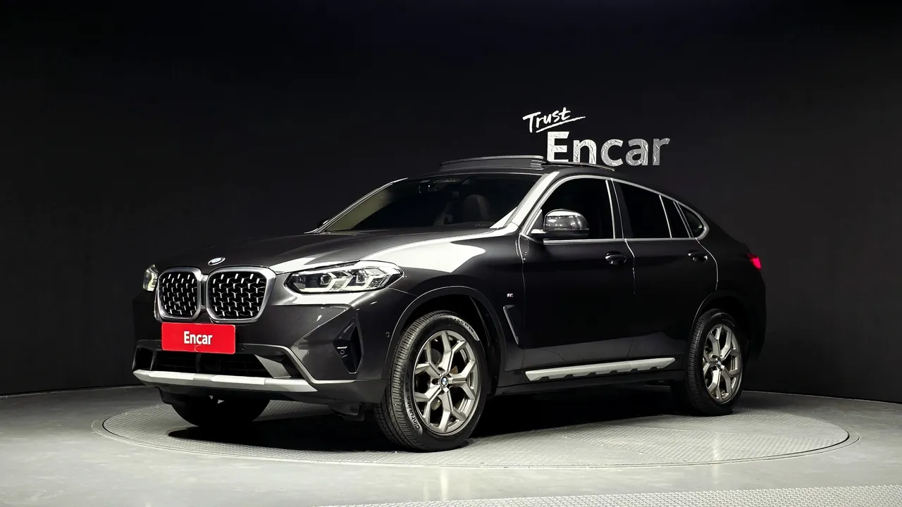 2022 BMW X4 xDrive20i xLine