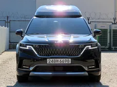 2023 Kia Carnival Gasoline 7-Seater Hi-Limousine — фото 13