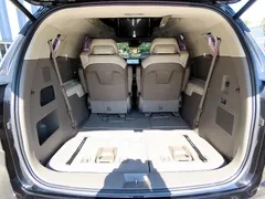 2023 Kia Carnival Gasoline 7-Seater Hi-Limousine — фото 20