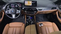 2023 BMW 5-Series 520i M Sport — фото 7