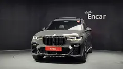 2022 BMW X7 xDrive 40i M Sport Online Exclusive Edition 6 Seater — фото 3