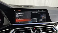 2022 BMW X7 xDrive 40i M Sport Online Exclusive Edition 6 Seater — фото 16