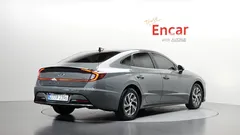 2022 Hyundai Sonata Modern, серо-серебристый — фото 2