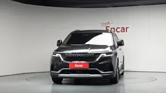 2023 Kia Carnival Diesel 11-Seater Prestige — фото 3