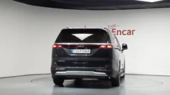 2023 Kia Carnival Diesel 11-Seater Prestige — фото 4
