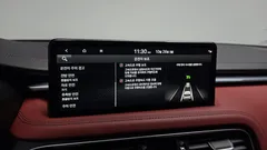 2023 Genesis G70 Gasoline 2.0T 4WD — фото 17