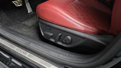 2023 Genesis G70 Gasoline 2.0T 4WD — фото 19