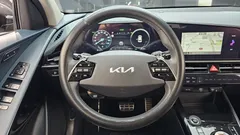 2022 Kia Niro Signature — фото 13