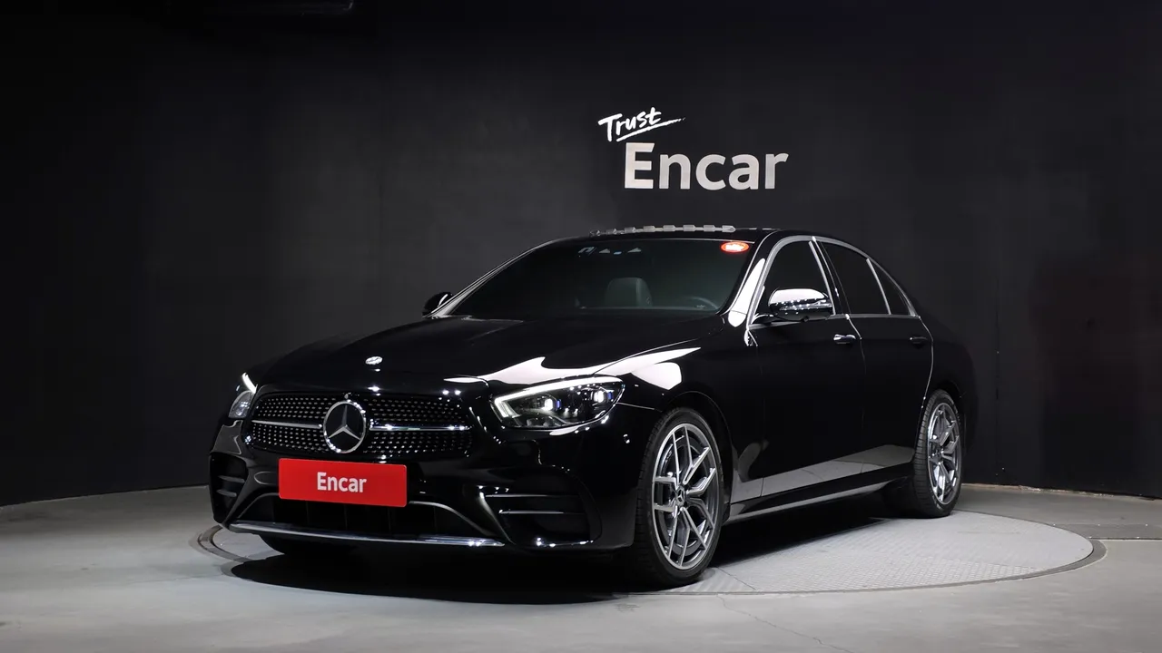 2022 Mercedes-Benz E-Class E220d 4MATIC AMG Line