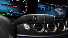 2022 Mercedes-Benz E-Class E220d 4MATIC AMG Line — фото 9