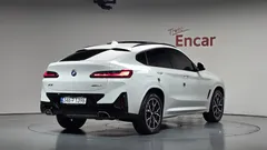 2023 BMW X4 xDrive20i M Sport — фото 2