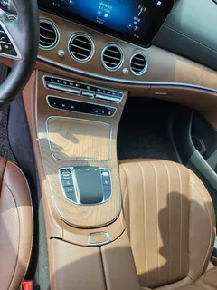 2023 Mercedes-Benz E-Class E300e 4MATIC Exclusive — фото 16