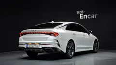 2023 Kia K5 2.0, белый — фото 2