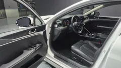 2023 Kia K5 2.0, белый — фото 10