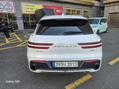 2023 Genesis GV70 2.5T Gasoline AWD — фото 3