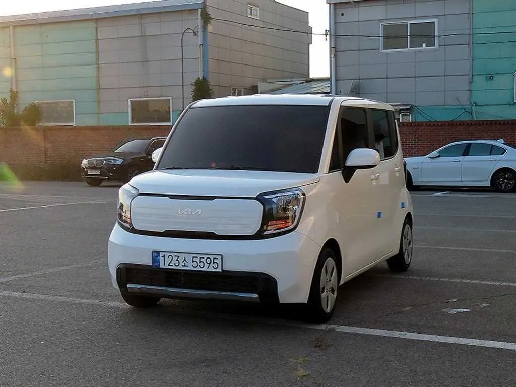 2023 Kia Ray Standard