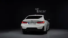 2023 BMW 3-Series 320i M Sport — фото 4